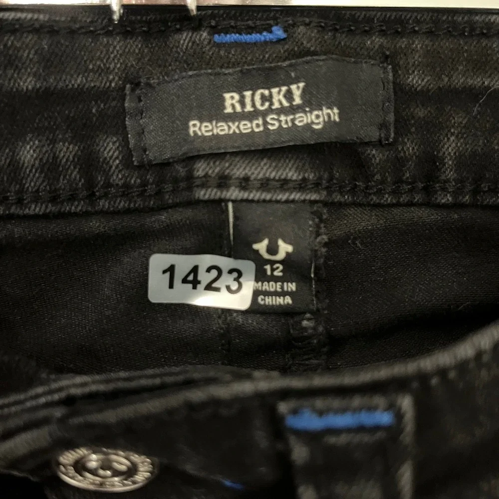 True Religion Ricky Relaxed Straight Black Blue Stitch Jeans Boys Size 12